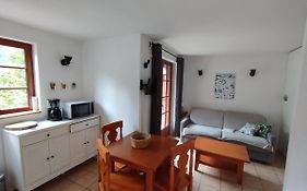 Studio vue montagnes, RDC, parking